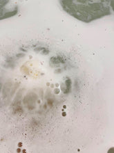 Foaming Salt Cubes
